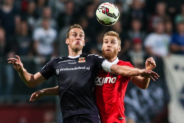 同合作为他 同合作为他