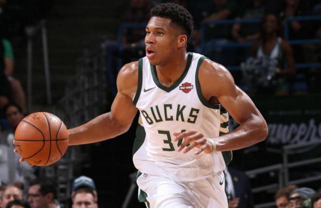 在校篮球队 在校篮球队