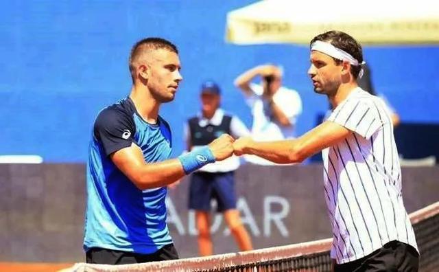 就的光环所 就的光环所