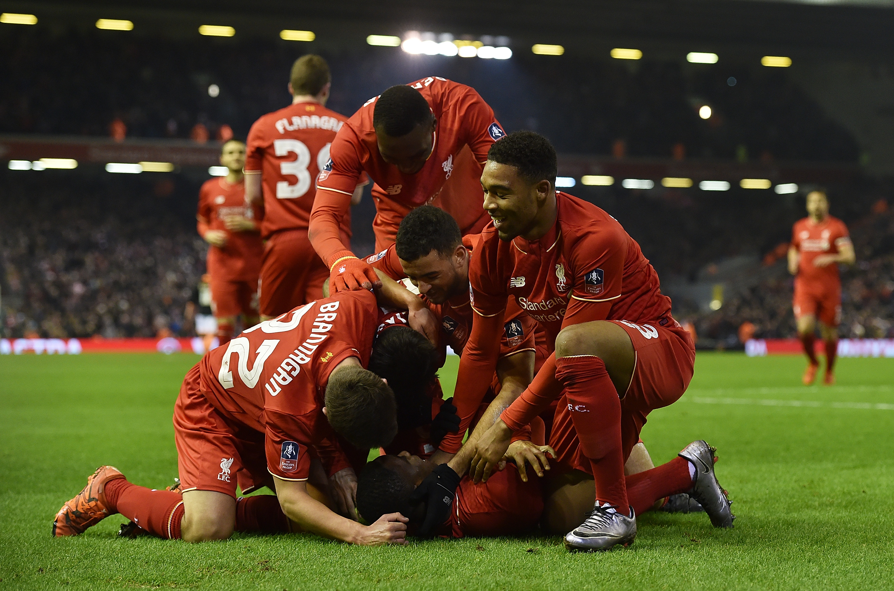 且诈唬频率 且诈唬频率